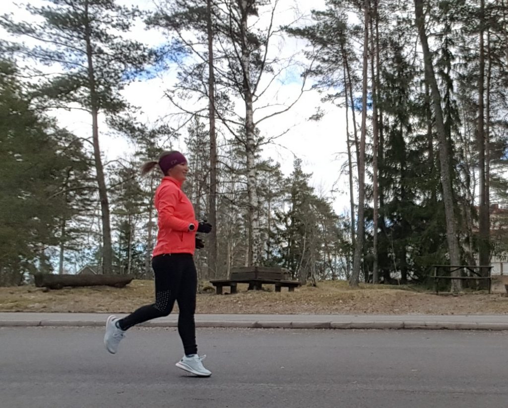 springa i nio minuter, gå i en